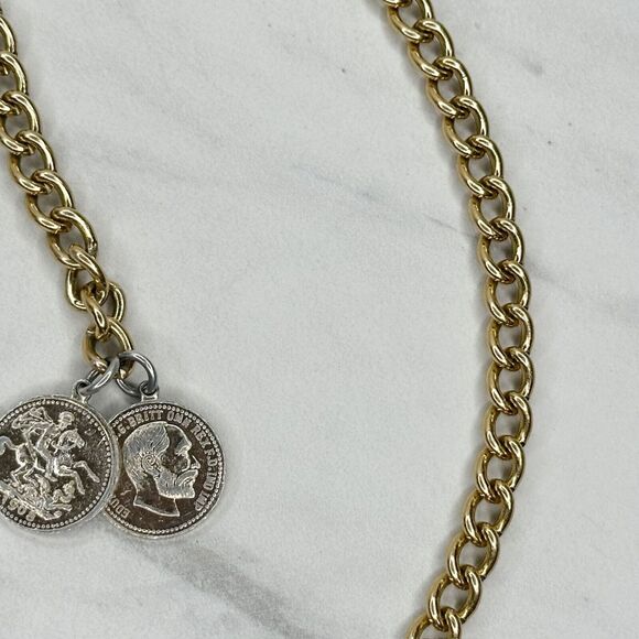 Lightweight Coin Charm Gold Tone Metal Chain Link Belt ✨ - Picture 8 of 12